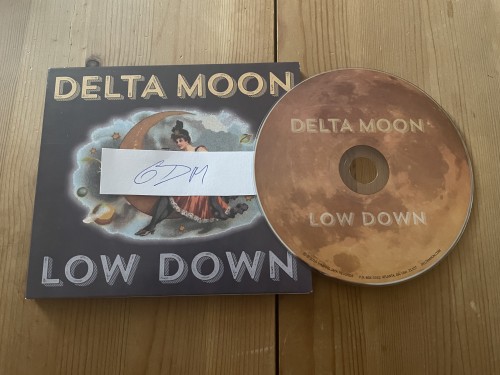 Delta Moon – Low Down (2015)