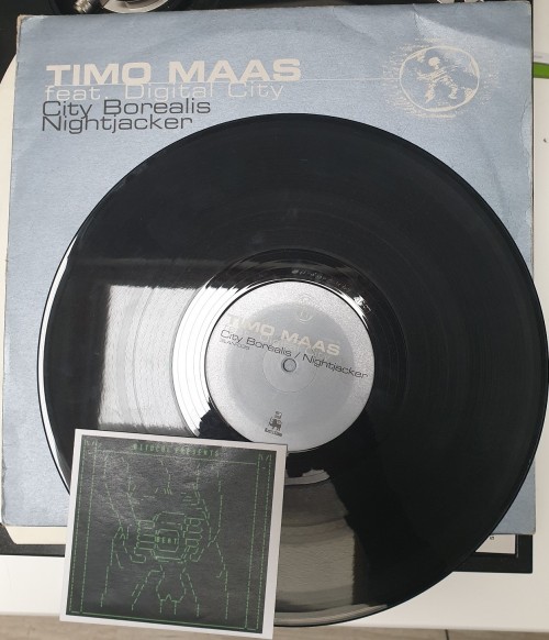 Timo Maas feat. Digital City – City Borealis / Nightjacker (1998)