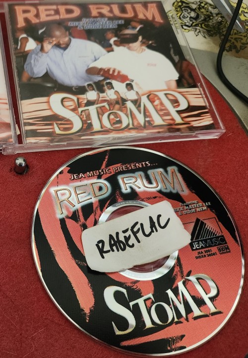 Red Rum featuring: Mixx Master Lee & Dude Nem – Stomp (2000)