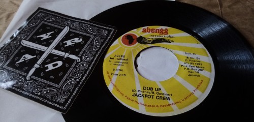 Jackpot Crew - Straight Up (1992) Download