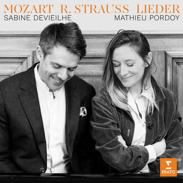 Sabine Devieilhe - Mozart & Strauss Lieder (2024) [24Bit-192kHz] FLAC [PMEDIA] ⭐️