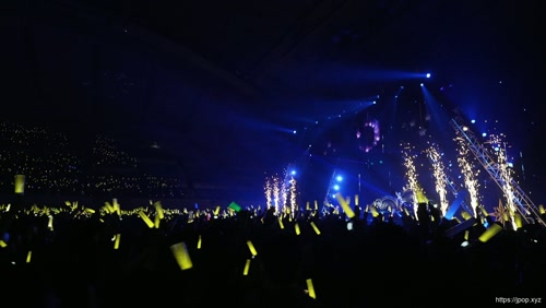 Hoshimachi_Suisei_Live_Tour_2024_Spectra_of_Nova_Osaka_shot_04.jpg