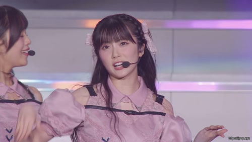 Liella_Special_LoveLive_Connect_the_Stars_shot_01.jpg