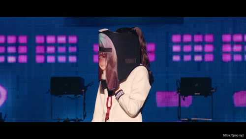 TUKI_NIPPON_BUDOKAN_BD_shot_03.jpg